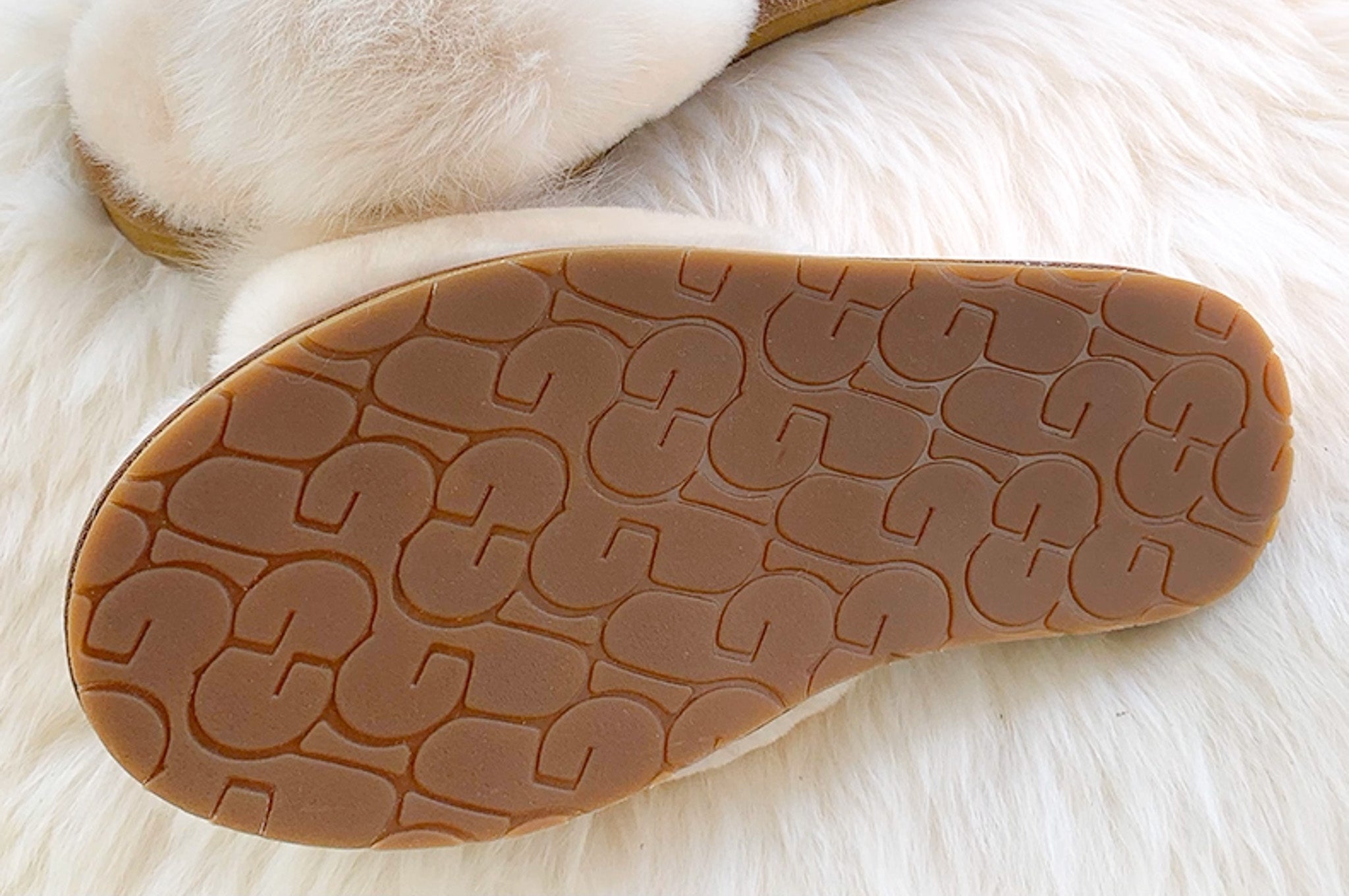 Veda real wool white