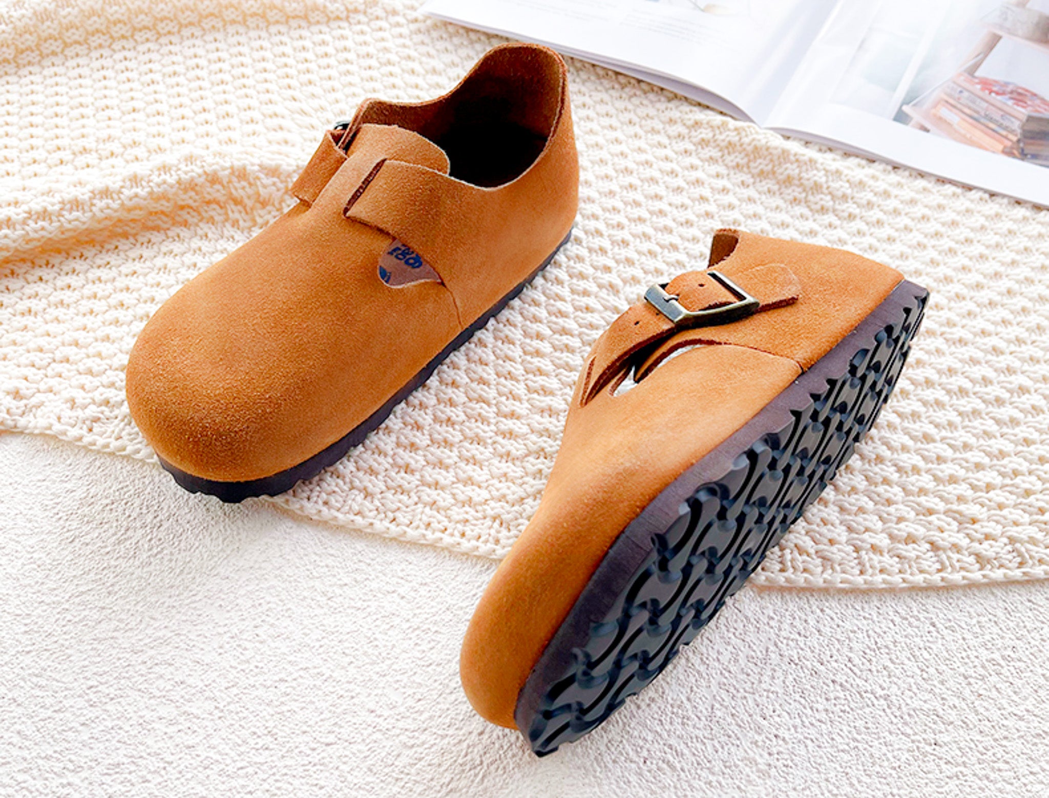 Akira chestnut full close